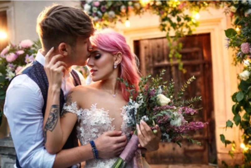 Lancelot-santorini-symbolic-wedding-package-vows-renewal Lancelot-santorini-symbolic-wedding-package-vows-renewal