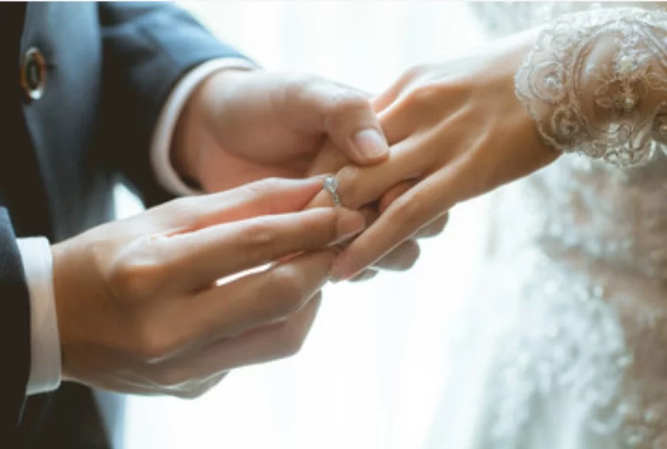 paris-elena-santorini-symbolic-wedding-package-vows-renewal paris-elena-santorini-symbolic-wedding-package-vows-renewal